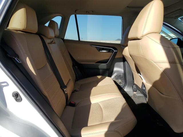 Photo 11 from auction – 2020 TOYOTA RAV4 LIMIT with VIN 2T3DWRFV8LW079831