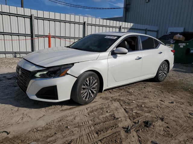 Photo 1 from auction – 2023 NISSAN ALTIMA SV with VIN 1N4BL4DV2PN331372
