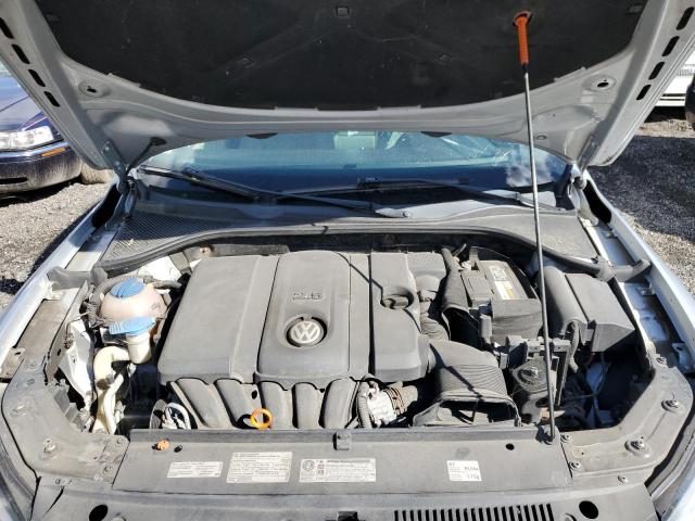 Photo 11 from auction – 2012 VOLKSWAGEN PASSAT SEL with VIN 1VWCP7A37CC085137