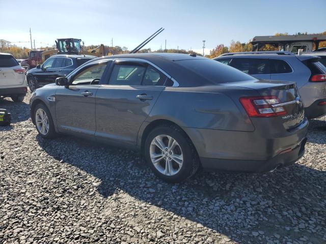 Photo 2 from auction – 2018 FORD TAURUS SE with VIN 1FAHP2D86JG138330