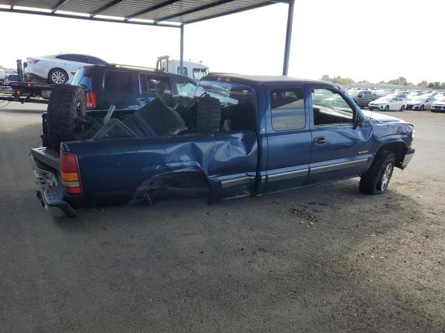 Photo 3 from auction – 2002 CHEVROLET SILVERADO K1500 with VIN 1GCEK19T92E239779