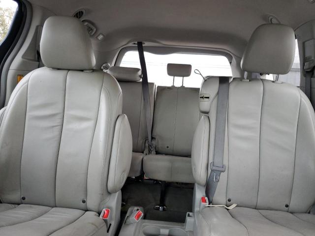 Photo 10 from auction – 2013 TOYOTA SIENNA XLE with VIN 5TDYK3DC9DS388917