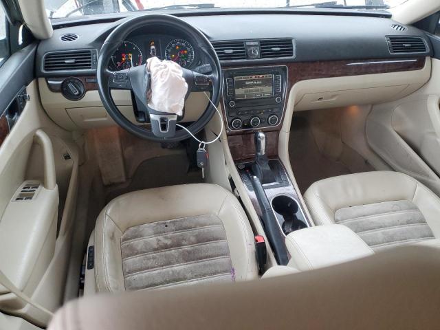 Photo 8 from auction – 2013 VOLKSWAGEN PASSAT SEL with VIN 1VWCN7A32DC122456