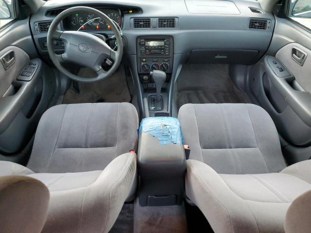 Photo 8 from auction – 2001 TOYOTA CAMRY CE with VIN JT2BF22K410337122