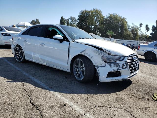 Photo 4 from auction – 2019 AUDI A3 PREMIUM with VIN WAUAUGFF6KA088320