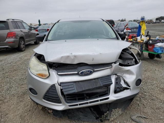 Photo 5 from auction – 2012 FORD FOCUS S with VIN 1FAHP3E22CL321489