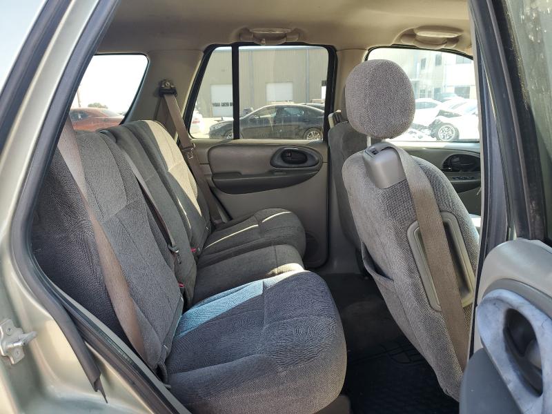 Photo 11 from auction – 2004 CHEVROLET TRAILBLAZE with VIN 1GNDS13S142349359