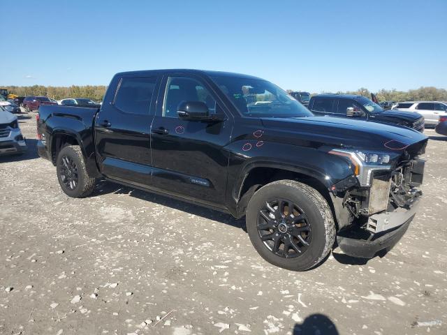 Photo 4 from auction – 2024 TOYOTA TUNDRA with VIN 5TFNA5DB2RX142012