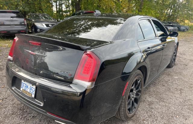 Photo 4 from auction – 2022 CHRYSLER 300 S with VIN 2C3CCAGG6NH121250