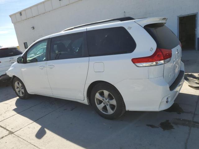 Photo 2 from auction – 2011 TOYOTA SIENNA LE with VIN 5TDKK3DCXBS160881