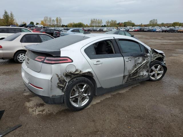 Photo 3 from auction – 2015 CHEVROLET VOLT with VIN 1G1RA6E41FU124131