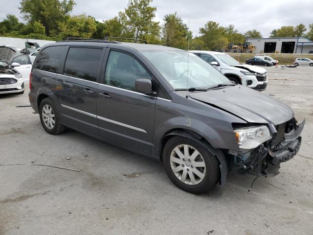 Photo 4 from auction – 2016 CHRYSLER TOWN & COU with VIN 2C4RC1BG7GR268140