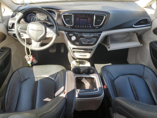 Photo 8 from auction – 2017 CHRYSLER PACIFICA T with VIN 2C4RC1EG7HR752712