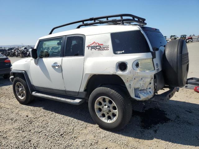 Photo 2 from auction – 2013 TOYOTA FJ CRUISER with VIN JTEBU4BF3DK164595