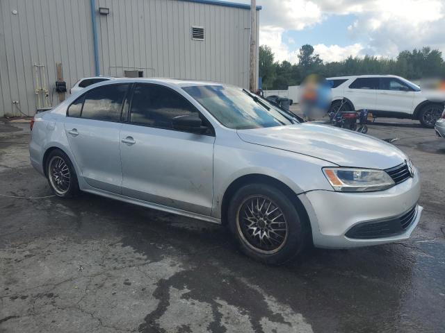 Photo 4 from auction – 2012 VOLKSWAGEN JETTA BASE with VIN 3VW2K7AJ8CM333967
