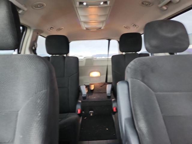 Photo 10 from auction – 2012 CHRYSLER TOWN & COU with VIN 2C4RC1BG4CR174842