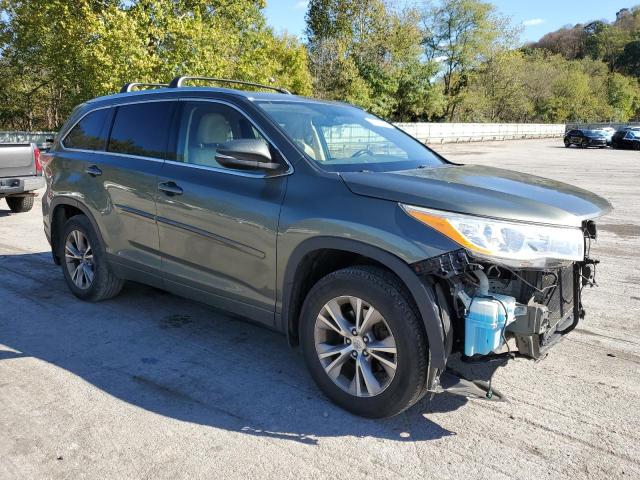 Photo 4 from auction – 2015 TOYOTA HIGHLANDER with VIN 5TDJKRFH8FS126760
