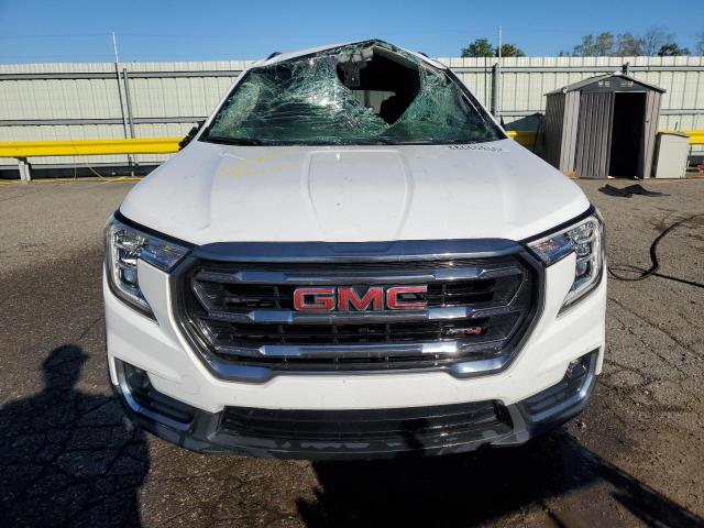Photo 5 from auction – 2022 GMC TERRAIN AT with VIN 3GKALYEV6NL198015