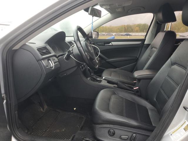 Photo 7 from auction – 2014 VOLKSWAGEN PASSAT S with VIN 1VWAT7A34EC102241