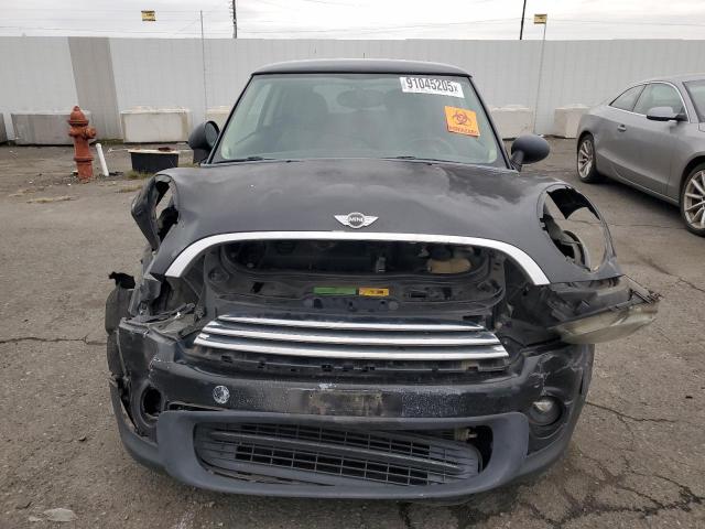 Photo 5 from auction – 2011 MINI COOPER with VIN WMWSU3C58BT098201