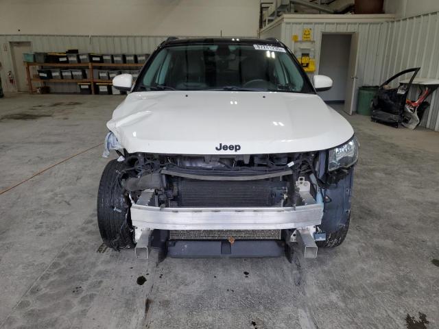 Photo 5 from auction – 2019 JEEP COMPASS LATITUDE with VIN 3C4NJDBB7KT733970