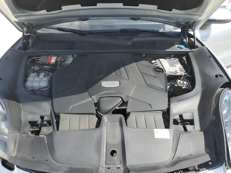 Photo 12 from auction – 2020 PORSCHE CAYENNE with VIN WP1AA2AY4LDA10494