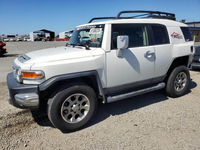 Photo 1 from auction – 2013 TOYOTA FJ CRUISER with VIN JTEBU4BF3DK164595