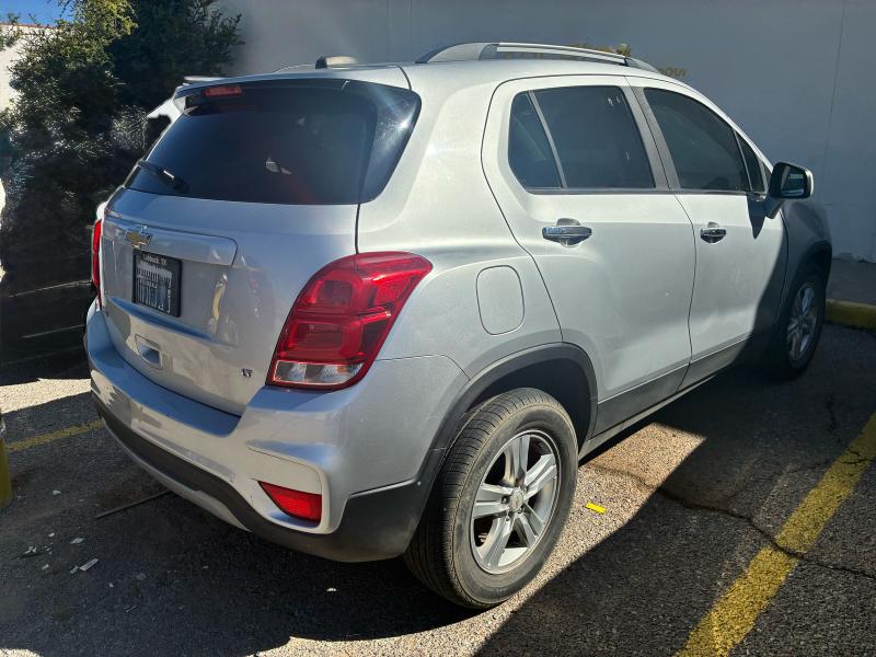 Photo 4 from auction – 2018 CHEVROLET TRAX 1LT with VIN KL7CJLSB6JB690849