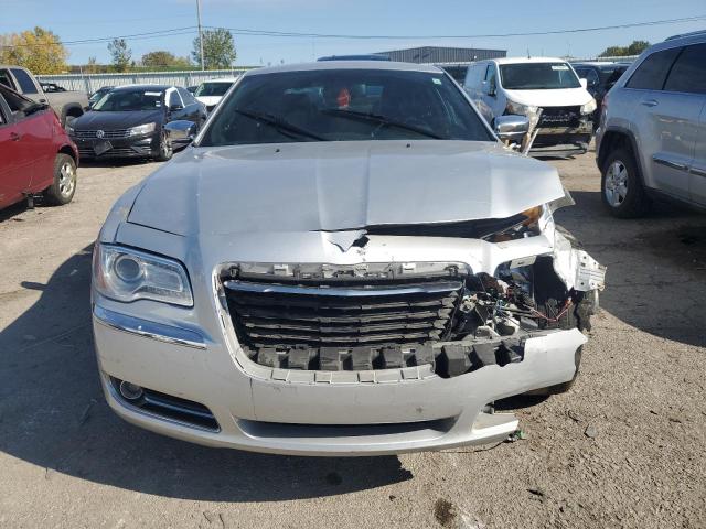 Photo 5 from auction – 2011 CHRYSLER 300 LIMITE with VIN 2C3CA5CG5BH614481