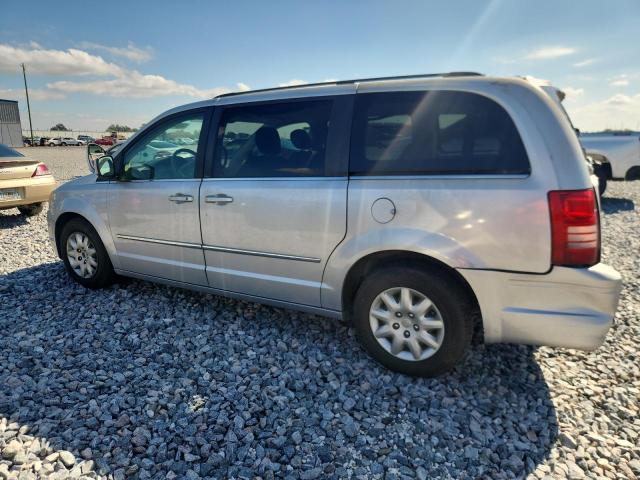 Photo 2 from auction – 2010 CHRYSLER TOWN & COU with VIN 2A4RR5D13AR230307