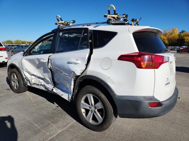 Photo 2 from auction – 2013 TOYOTA RAV4 XLE with VIN 2T3RFREV5DW029798