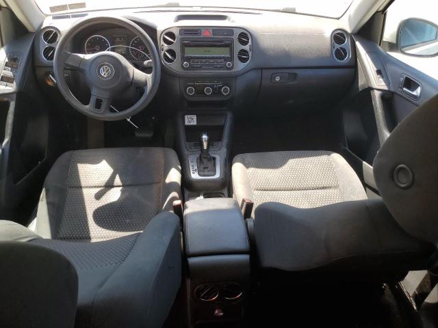 Photo 8 from auction – 2011 VOLKSWAGEN TIGUAN S with VIN WVGAV7AX8BW525930