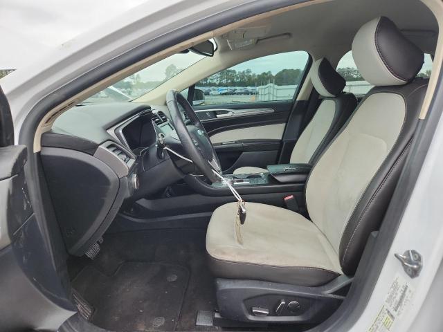 Photo 7 from auction – 2020 FORD FUSION with VIN 3FA6P0HD3LR261825