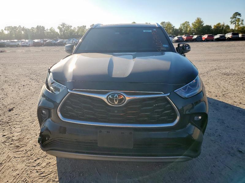 Photo 5 from auction – 2022 TOYOTA HIGHLANDER with VIN 5TDFZRAH6NS128174
