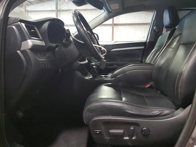 Photo 7 from auction – 2017 TOYOTA HIGHLANDER with VIN 5TDJZRFH8HS382346