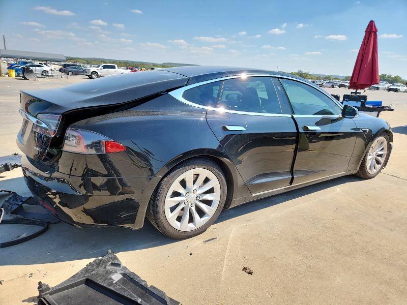 Photo 3 from auction – 2018 TESLA MODEL S with VIN 5YJSA1E2XJF278168