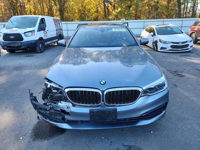 Photo 5 from auction – 2019 BMW 540 XI with VIN WBAJE7C55KWW37100
