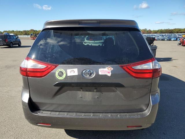 Photo 6 from auction – 2017 TOYOTA SIENNA with VIN 5TDZZ3DC9HS868185