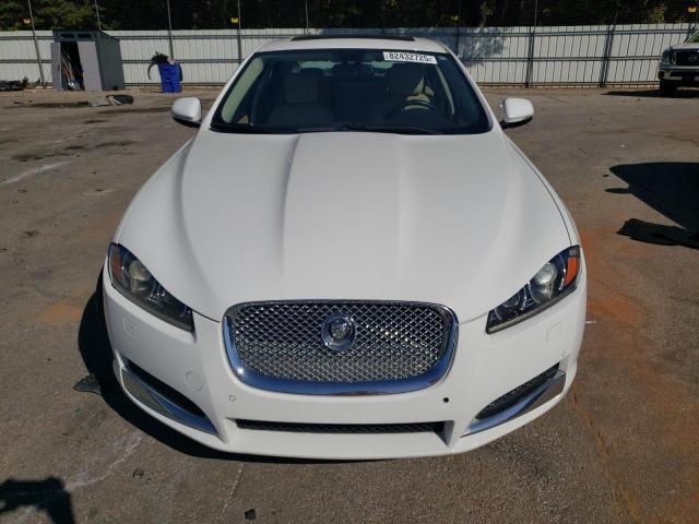 Photo 5 from auction – 2013 JAGUAR XF with VIN SAJWA0E71D8S90061