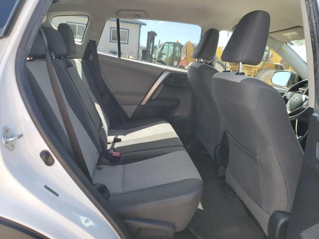 Photo 11 from auction – 2013 TOYOTA RAV4 LE with VIN JTMZFREV9D5009772