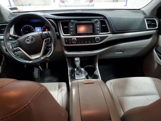 Photo 8 from auction – 2015 TOYOTA HIGHLANDER with VIN 5TDBKRFH8FS211862