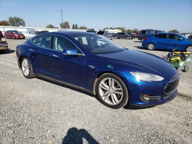 Photo 4 from auction – 2015 TESLA MODEL S 70 with VIN 5YJSA1S29FF090334