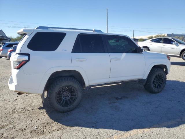 Photo 3 from auction – 2016 TOYOTA 4RUNNER SR with VIN JTEBU5JR8G5379619