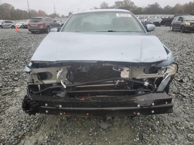 Photo 5 from auction – 2006 MERCURY GRAND MARQ with VIN 2MEFM75V76X650593