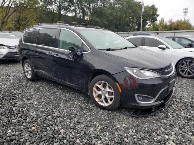 Photo 4 from auction – 2017 CHRYSLER PACIFICA T with VIN 2C4RC1BG3HR598648