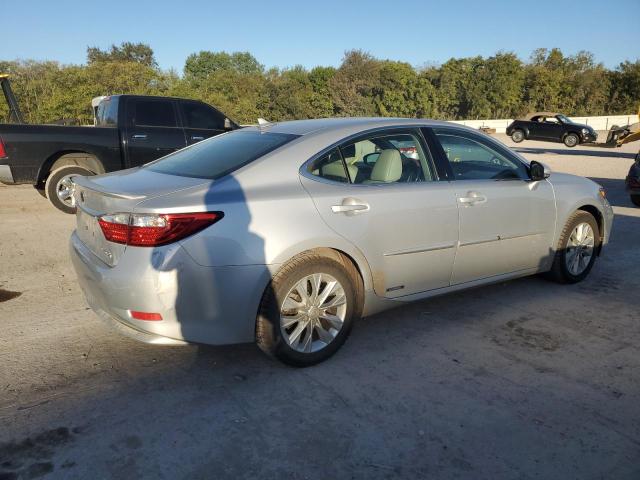 Photo 3 from auction – 2013 LEXUS ES 300H with VIN JTHBW1GG1D2013428