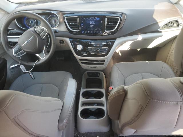 Photo 8 from auction – 2017 CHRYSLER PACIFICA T with VIN 2C4RC1DG8HR720353