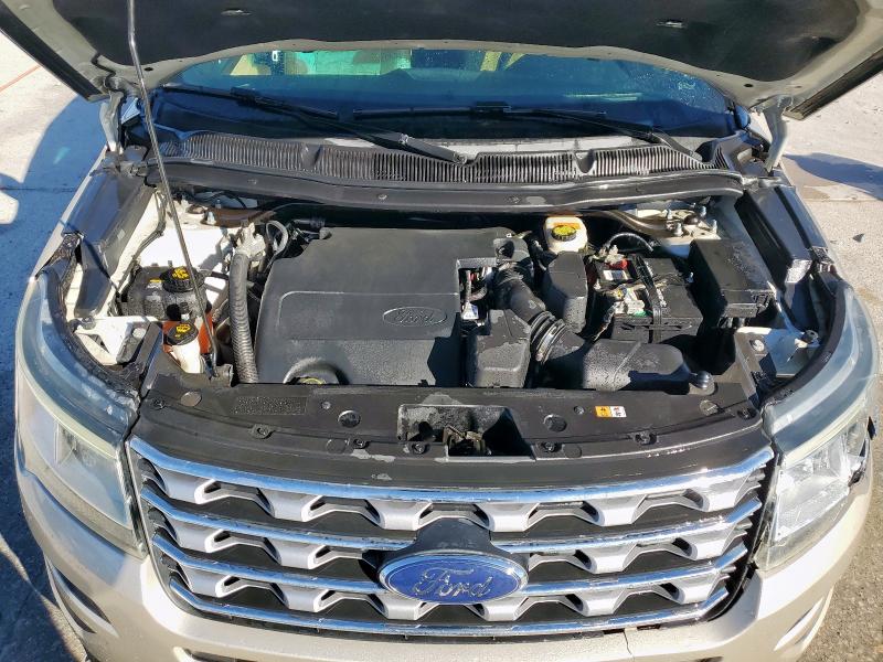 Photo 12 from auction – 2017 FORD EXPLORER L with VIN 1FM5K7F81HGB78729