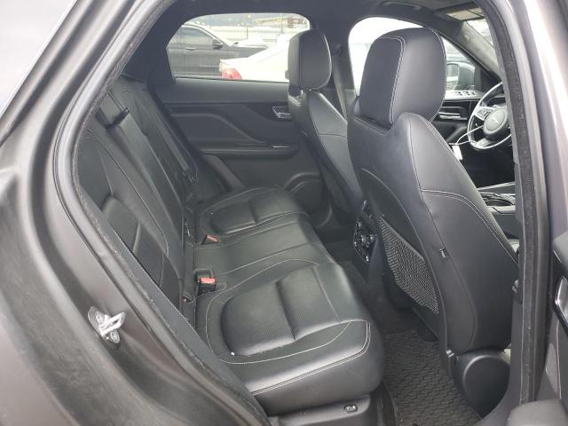 Photo 10 from auction – 2017 JAGUAR F-PACE R - with VIN SADCL2BV3HA497824