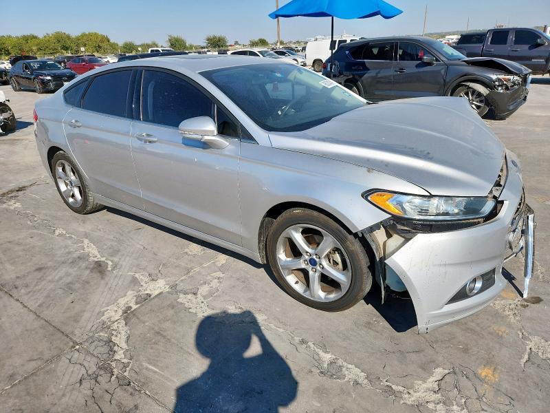 Photo 4 from auction – 2015 FORD FUSION SE with VIN 1FA6P0HD4F5129955